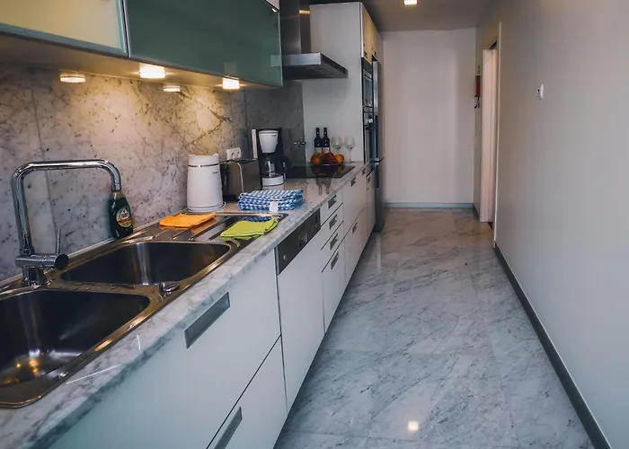 アパート Centrum フンシャル